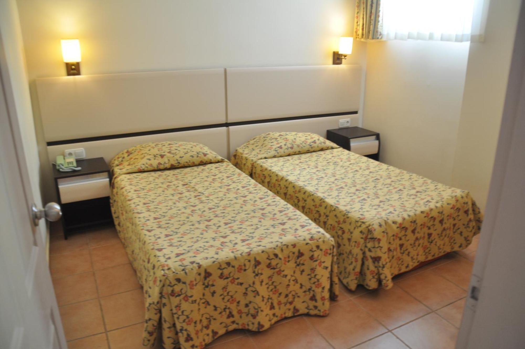 Club Sidar Apart Hotel Аланя Екстериор снимка