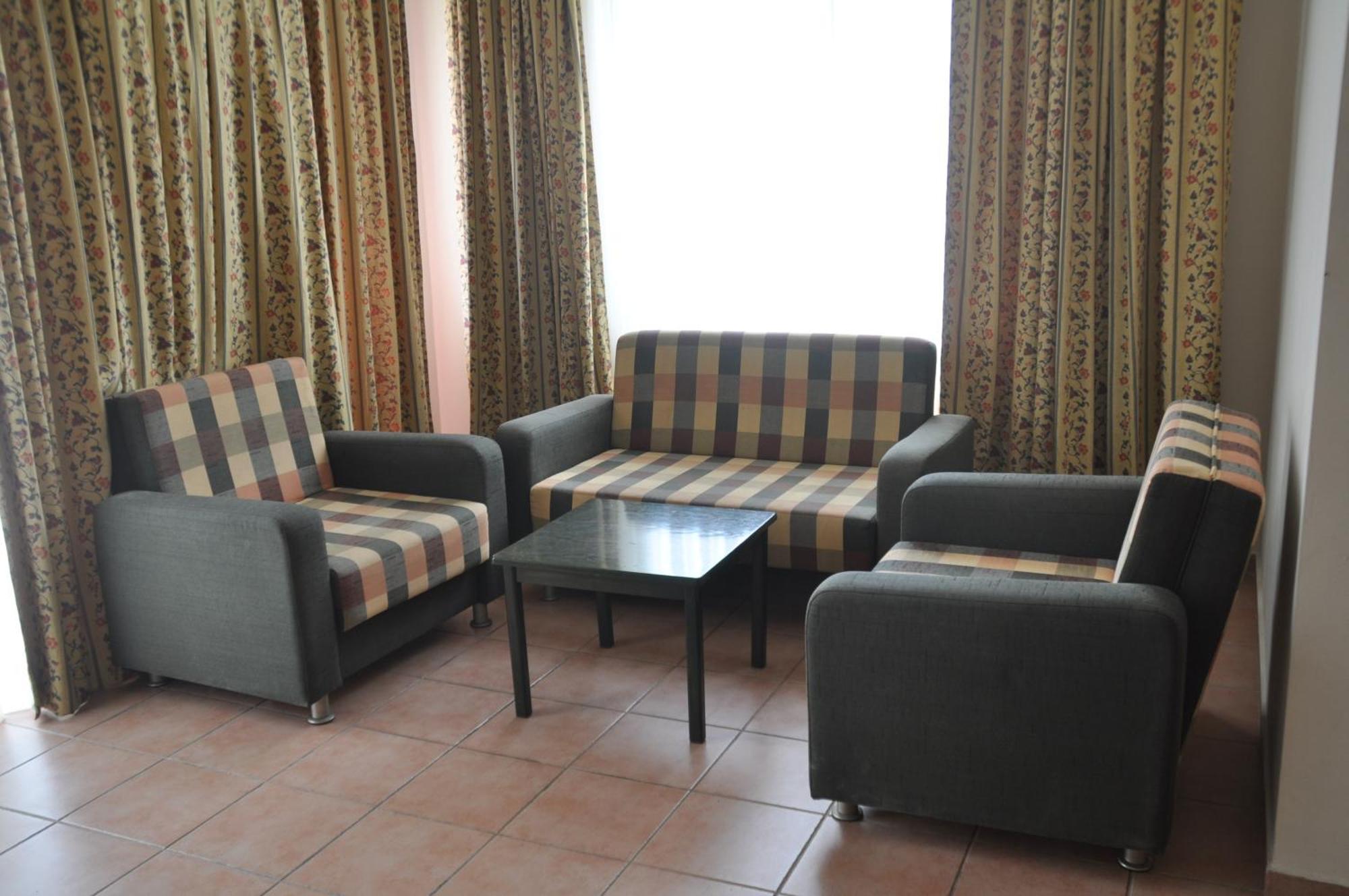 Club Sidar Apart Hotel Аланя Екстериор снимка