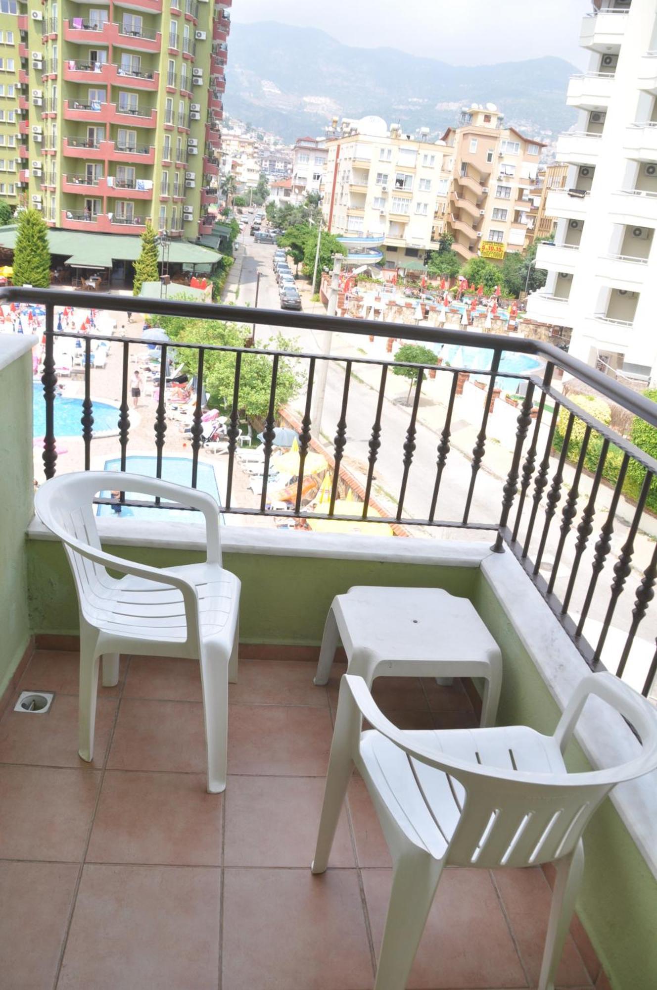 Club Sidar Apart Hotel Аланя Екстериор снимка