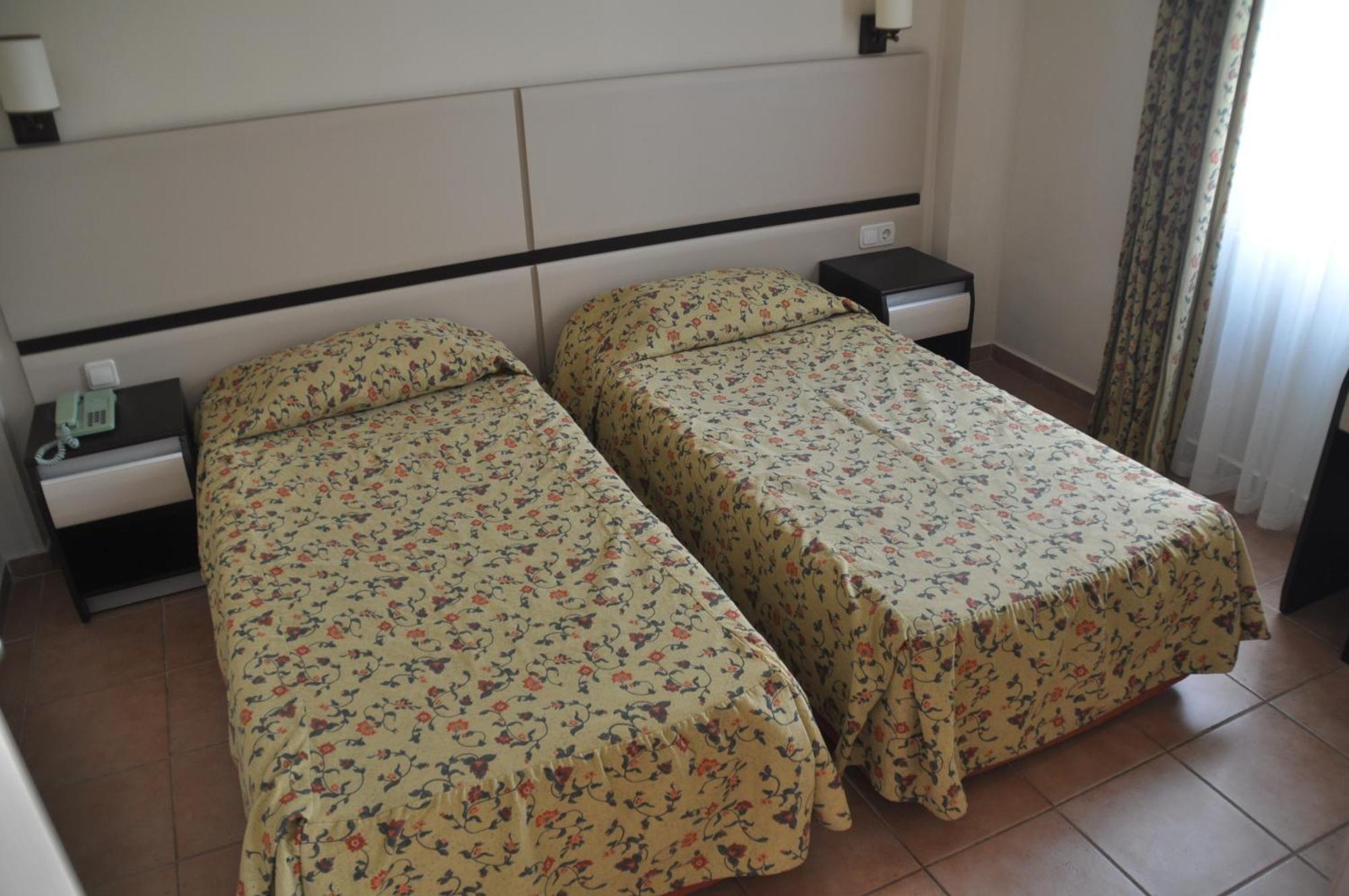 Club Sidar Apart Hotel Аланя Екстериор снимка