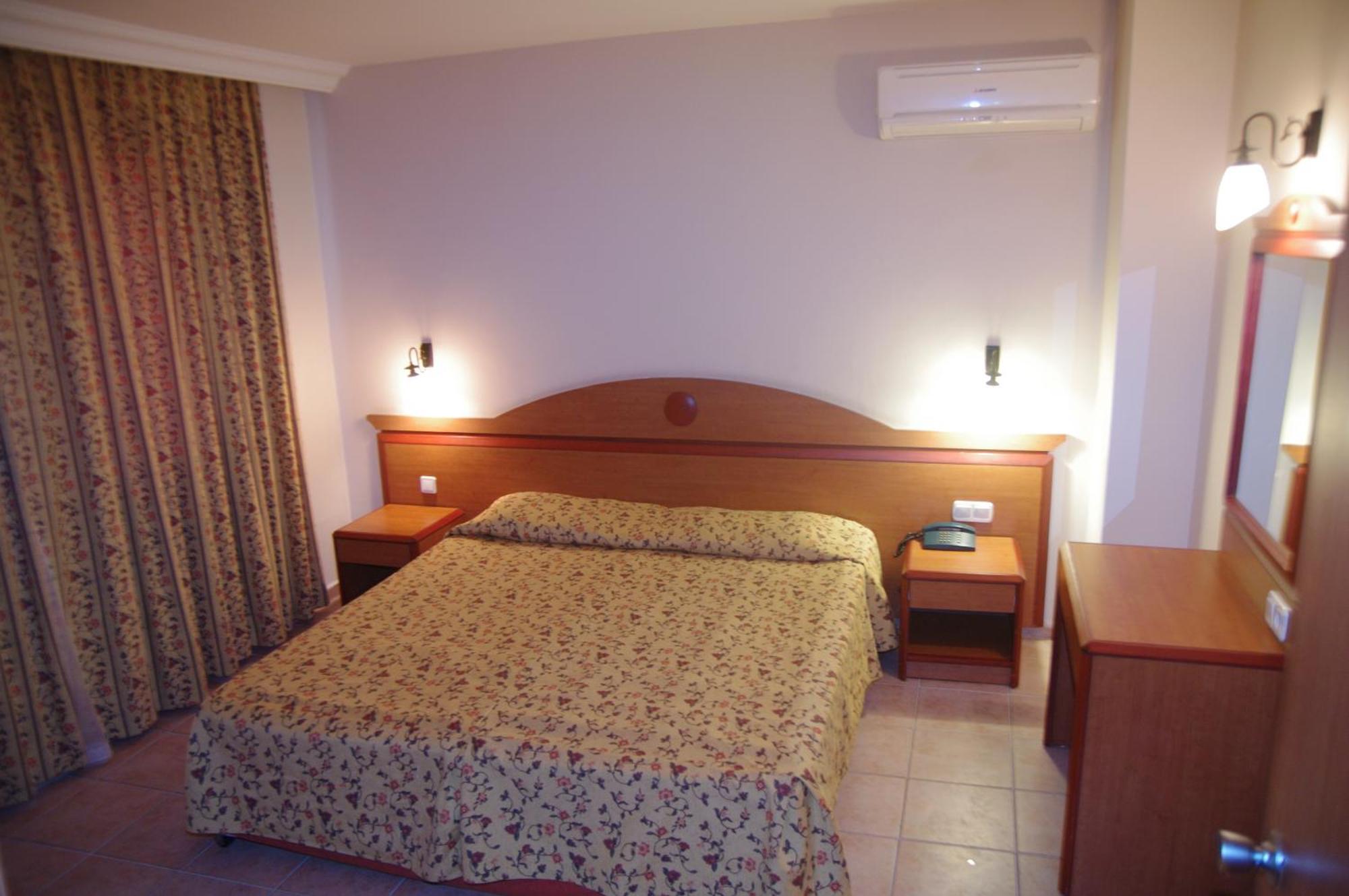 Club Sidar Apart Hotel Аланя Стая снимка