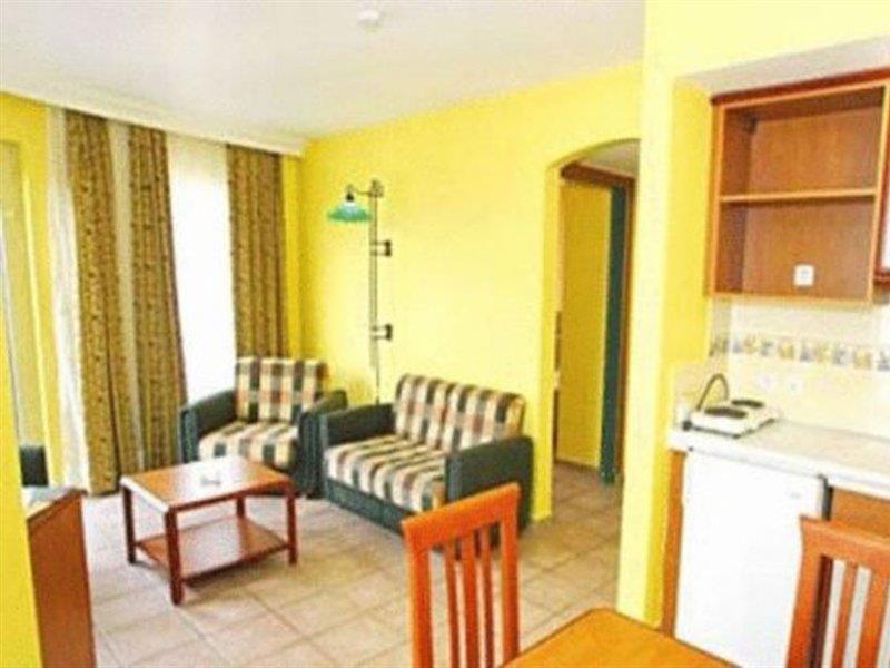 Club Sidar Apart Hotel Аланя Екстериор снимка