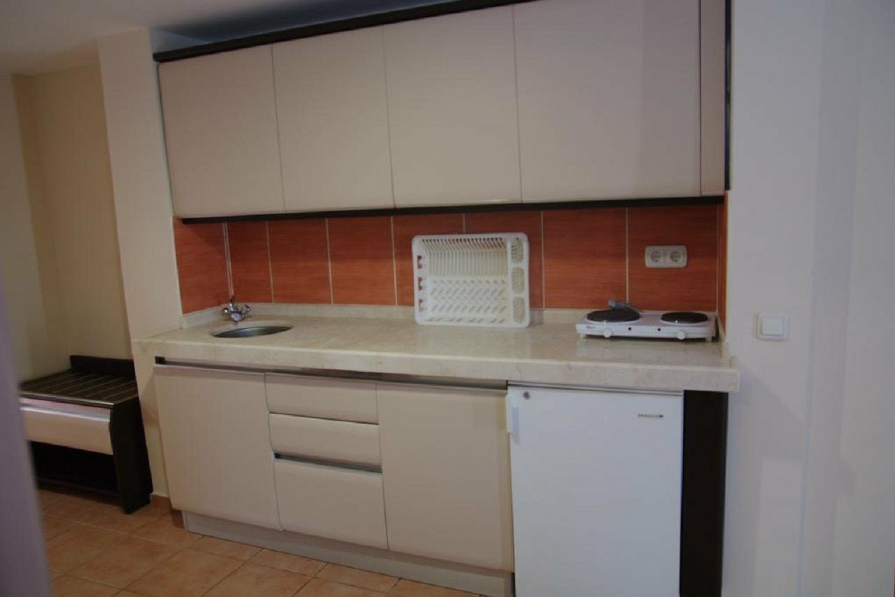 Club Sidar Apart Hotel Аланя Екстериор снимка